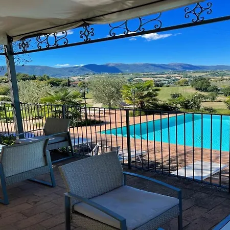 شقة Spoleto-poolside-sleeps 24central Spoleto 09 Kmwifiairconall Exc Yours Colle Umberto (Umbria)