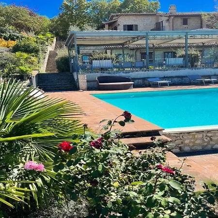 Spoleto-poolside-sleeps 24central Spoleto 09 Kmwifiairconall Exc Yours شقة *