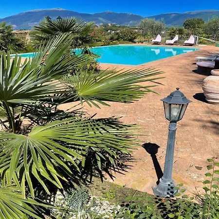アパート Spoleto-poolside-sleeps 24central Spoleto 09 Kmwifiairconall Exc Yours