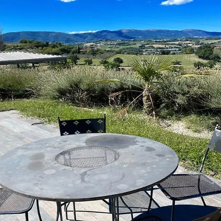 Spoleto-poolside-sleeps 24central Spoleto 09 Kmwifiairconall Exc Yours アパート Colle Umberto