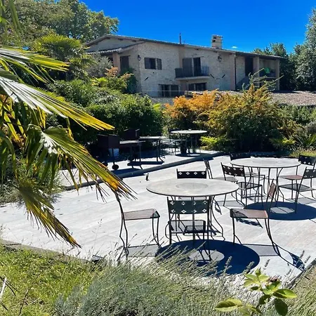 アパート Spoleto-poolside-sleeps 24central Spoleto 09 Kmwifiairconall Exc Yours Colle Umberto