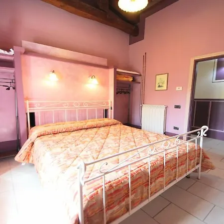 Spoleto-poolside-sleeps 24central Spoleto 09 Kmwifiairconall Exc Yours * Colle Umberto