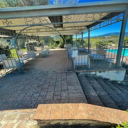 Spoleto-poolside-sleeps 24central Spoleto 09 Kmwifiairconall Exc Yours * Colle Umberto