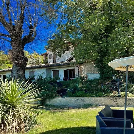 Spoleto-poolside-sleeps 24central Spoleto 09 Kmwifiairconall Exc Yours